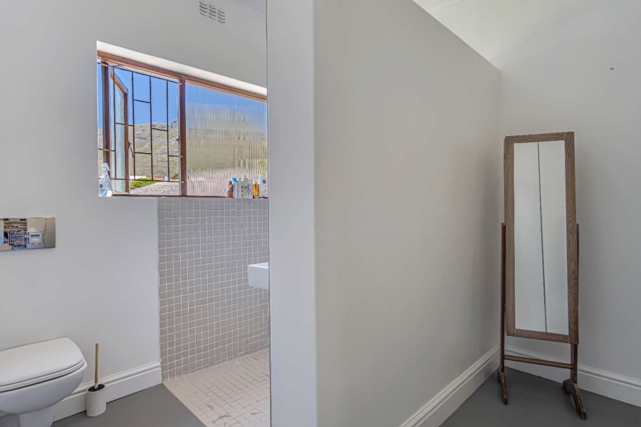 3 Bedroom Property for Sale in Beach Estate Western Cape